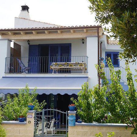 Casa Azzurra Apartment Cala Gonone Ngoại thất bức ảnh